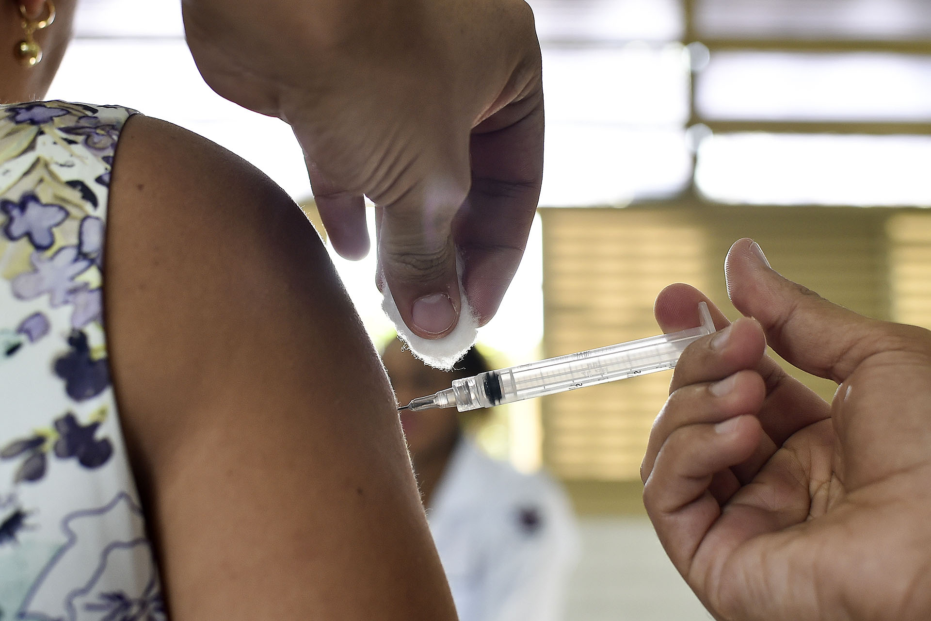 A campanha nacional de vacinação contra gripe foi prorrogada até 15 de junho em todo o País.