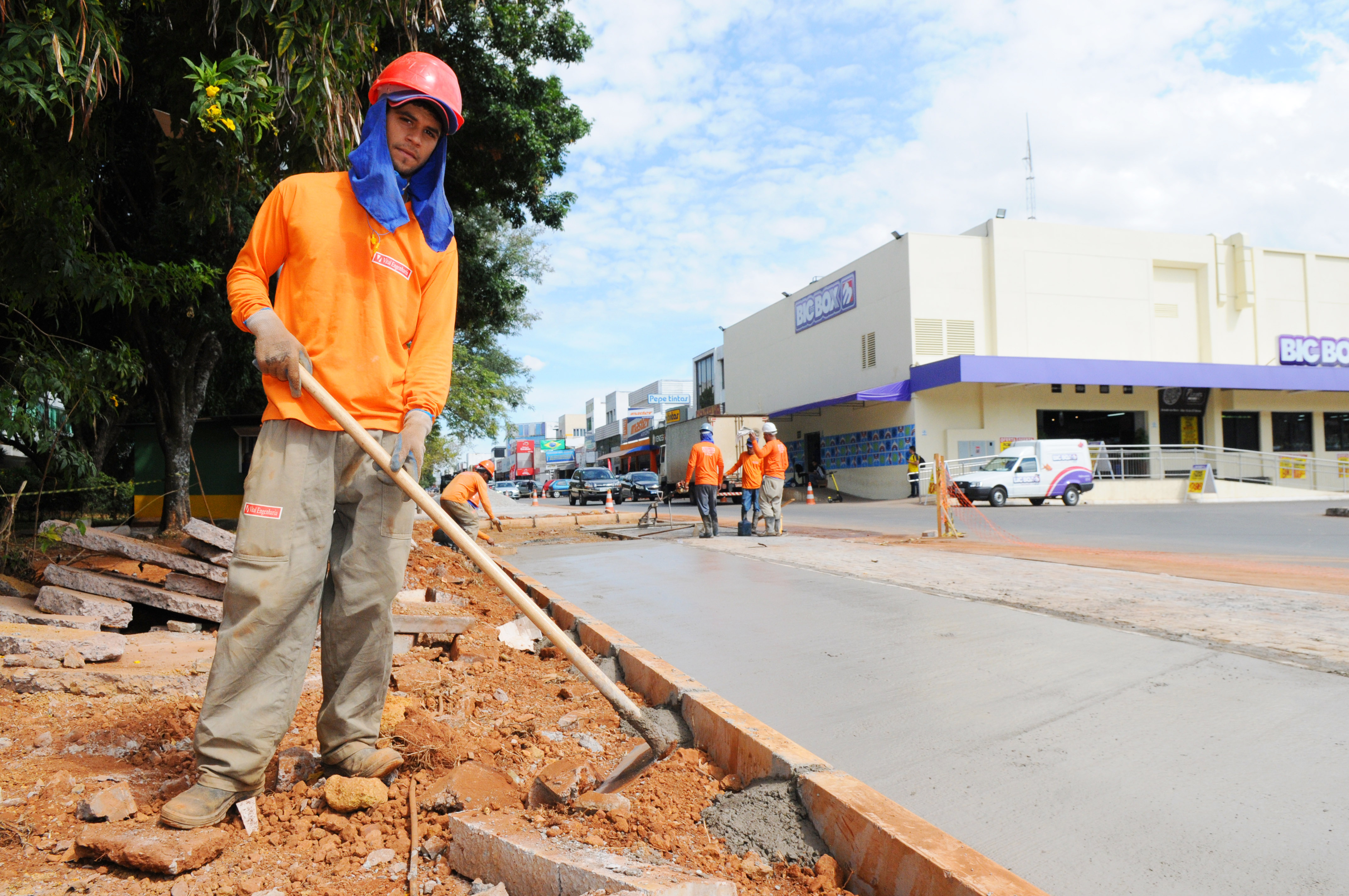 Obras públicas empregam brasilienses – Agência Brasília