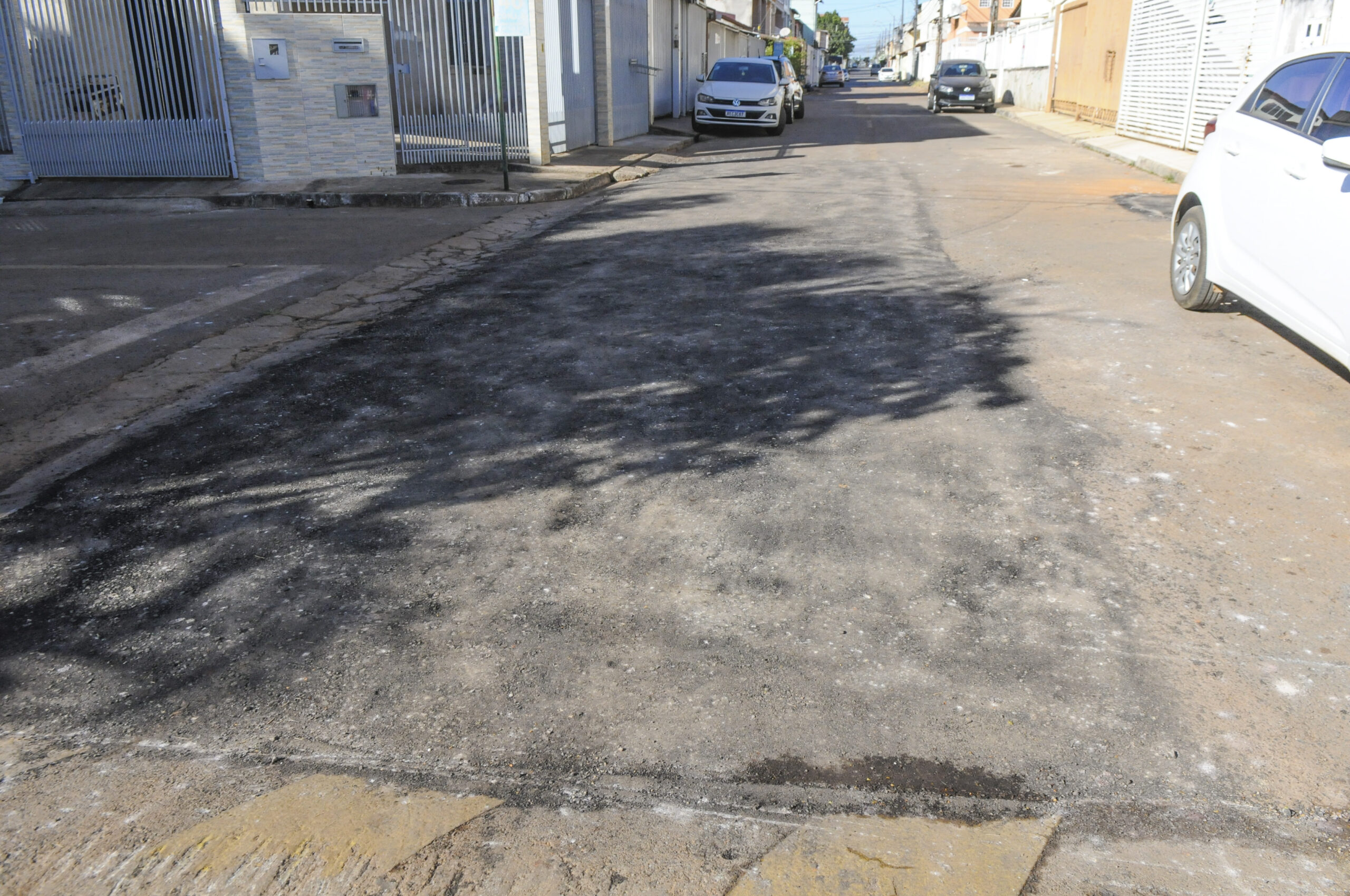 GDF Presente trabalha para melhorar a pavimentação de vias do Guará II | Fotos: Paulo H. Carvalho/Agência Brasília