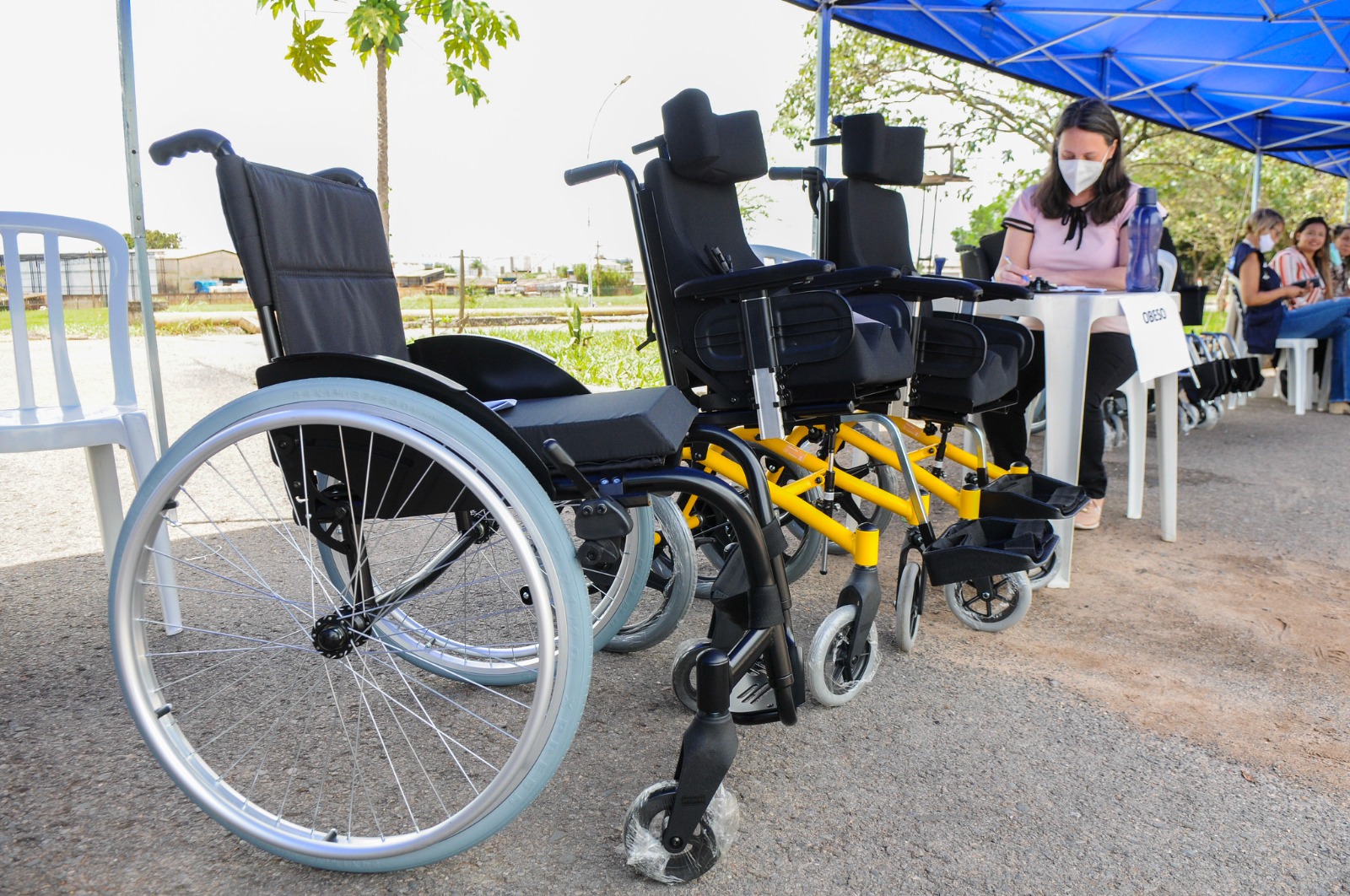 Novo programa qualifica pessoas em manutenção de cadeiras de rodas